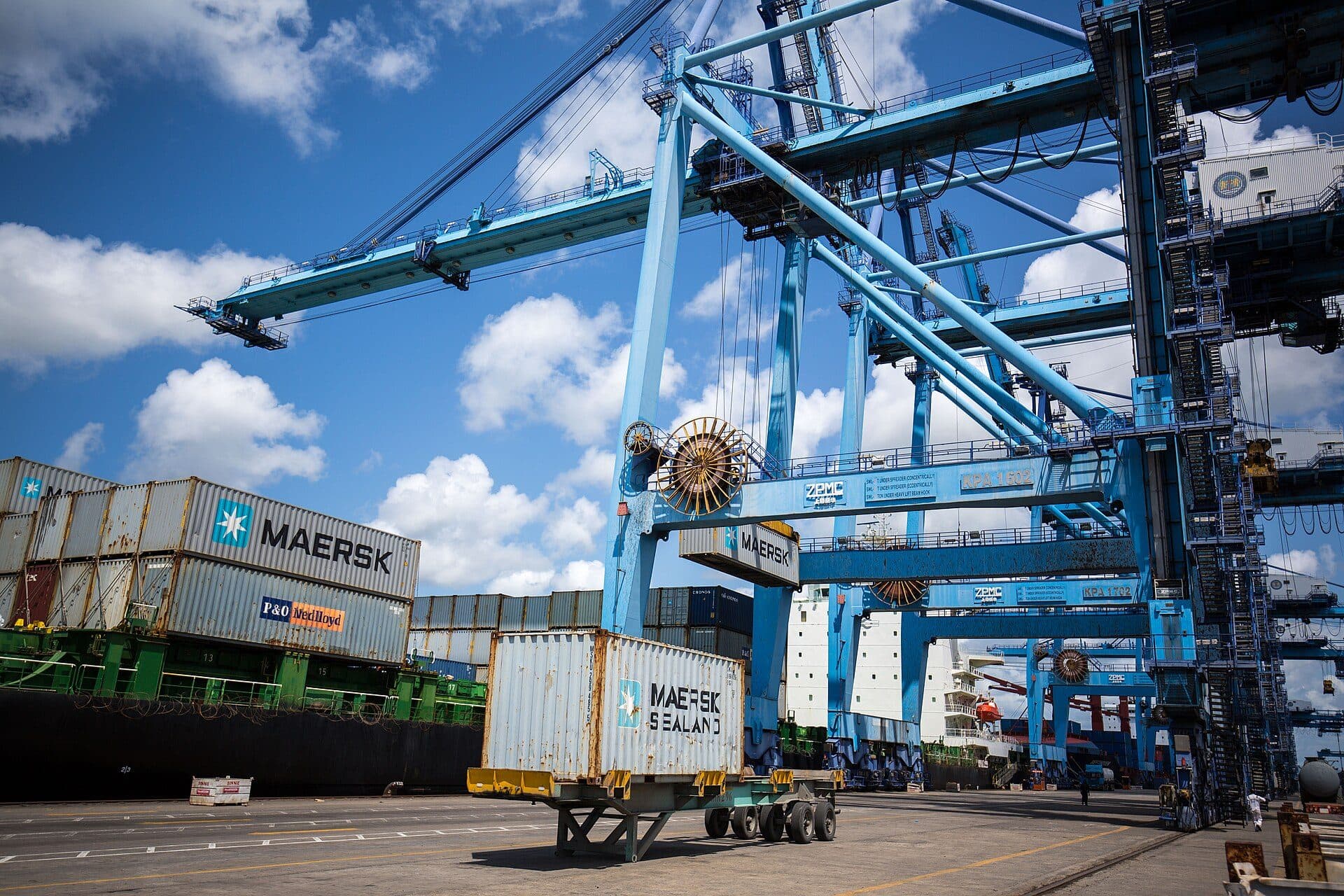Ship-to-shore cranes and containers at the Port of Mombasa